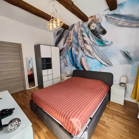 Apart Lion Bridge 2bdr Self Check In * 索菲亞